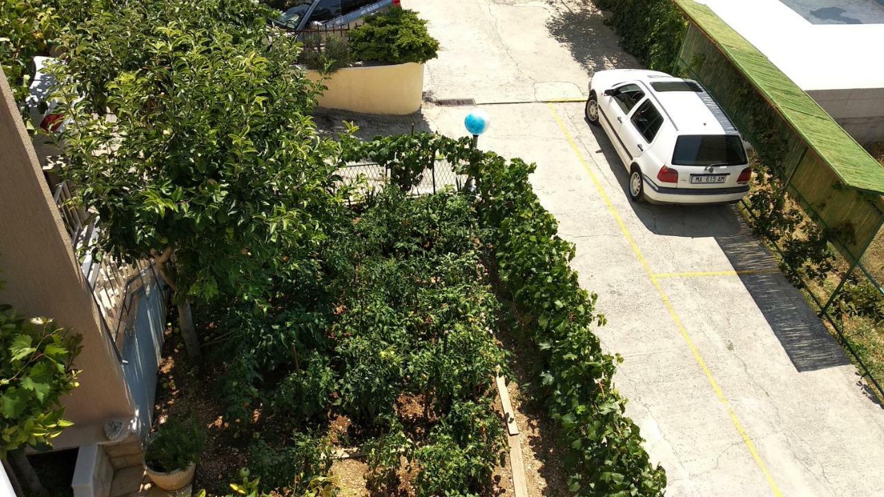Apartment Ivo Veliko Brdo Makarska Luaran gambar